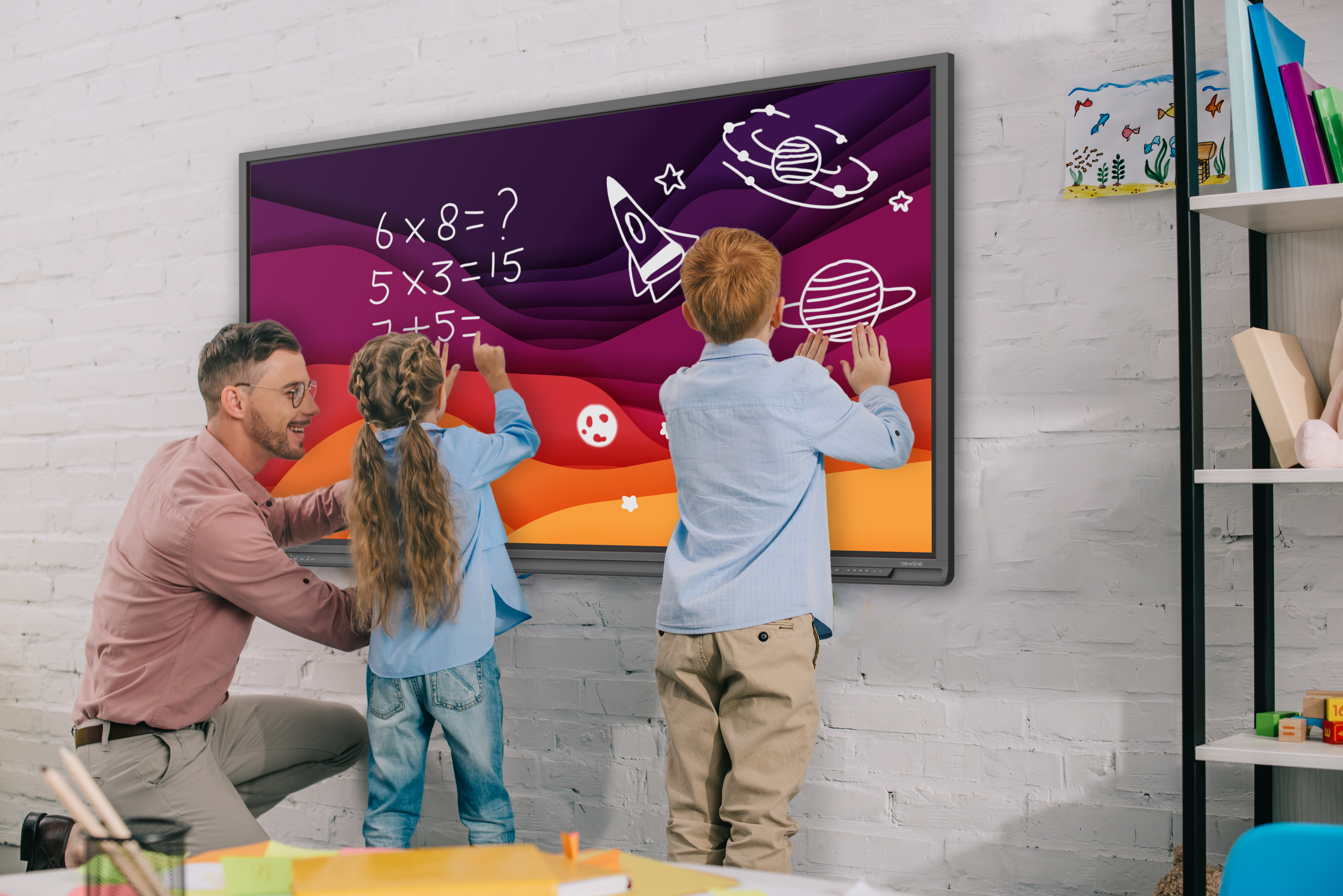 Read more about the article Interactive Screens: Key Technology for the Education Sector